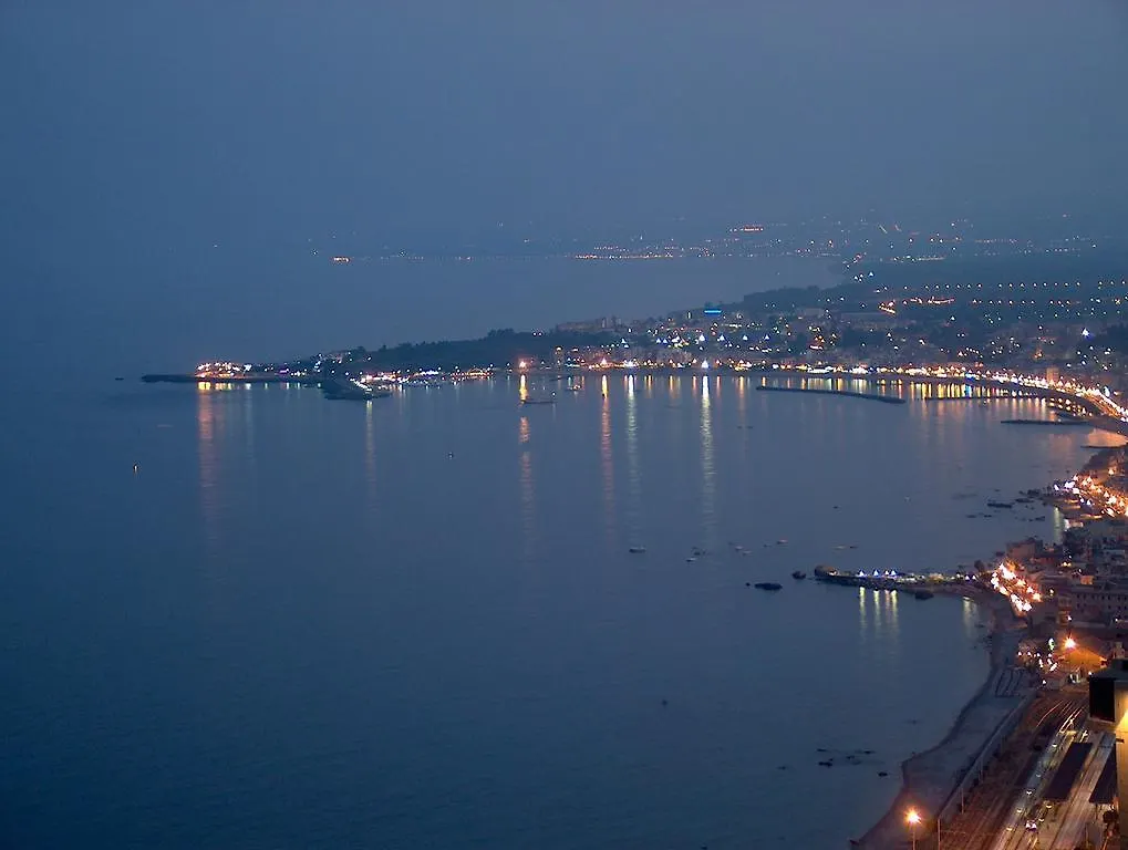 Aparthotel Kassiopea Giardini Naxos